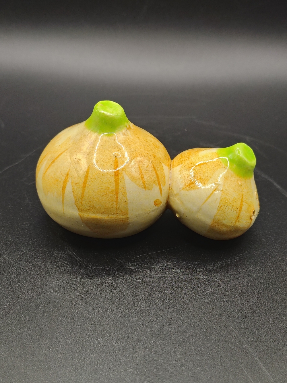 Vintage Japan Onion Salt And Pepper Shakers